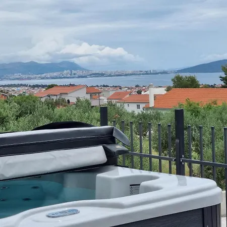 Villa Luxury Lea *