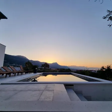Villa Luxury Lea *